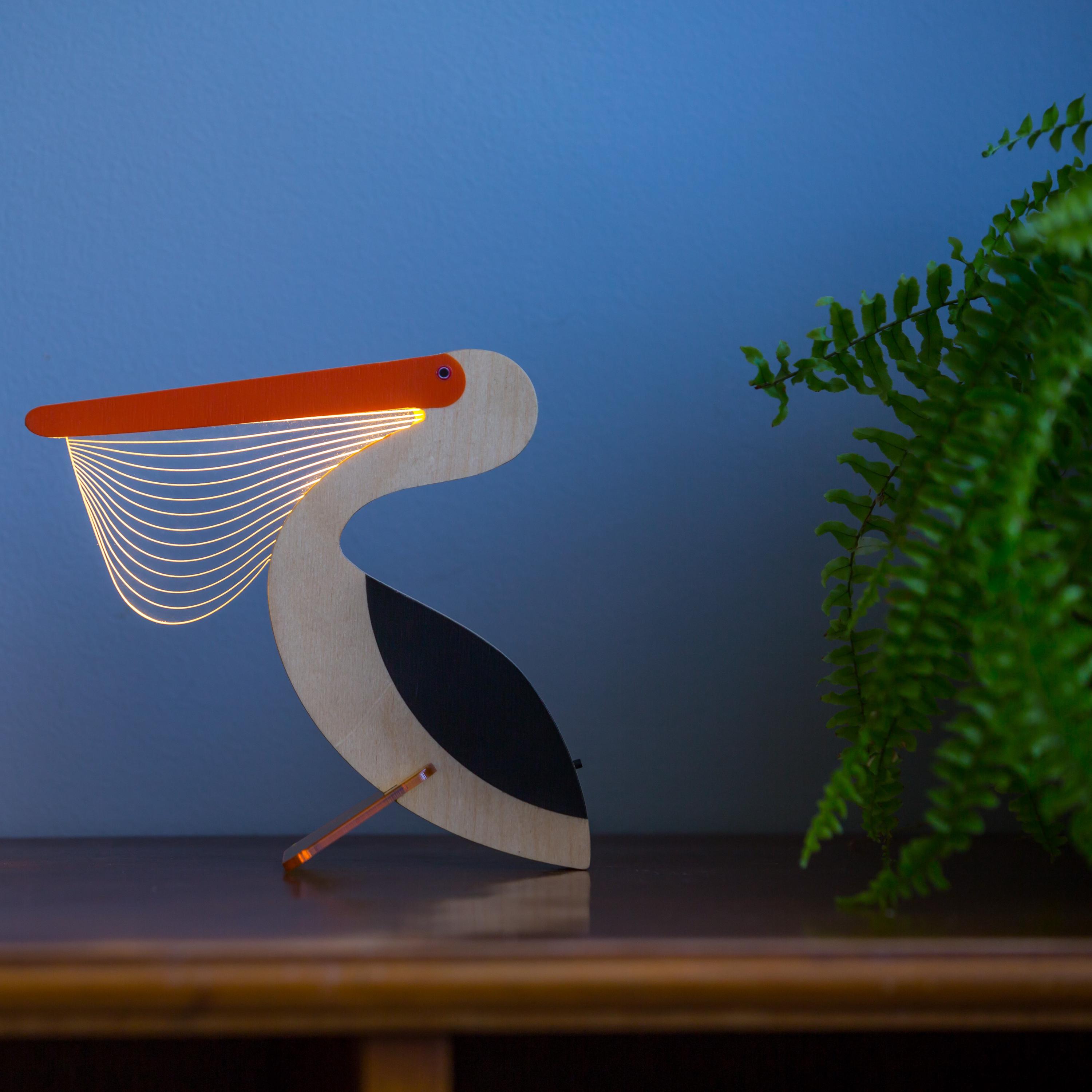 Pelican desk lamp - Etsy 日本