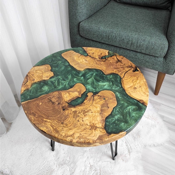 Resin Coffee Side Table Custom Made Epoxy River Coffee Table Luxury Handmade Coffee Table Decor Emerald Green Table Top Side Table