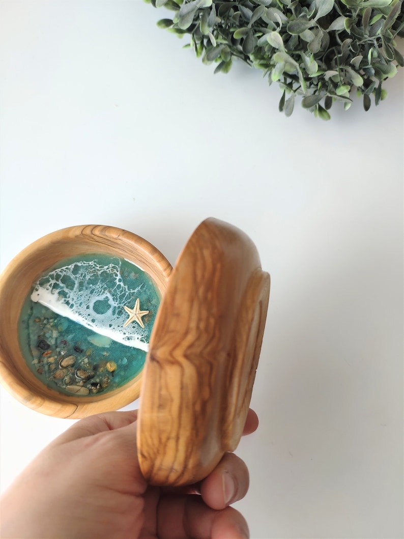 Handmade Olive Wood and Resin Beach Themed Ring Dish Jewellery Bowl Handmade Resin Art Housewarming Gift image 8