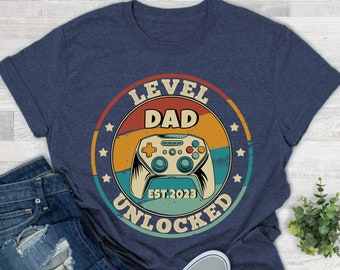 Dad Level Unlocked TShirt, Dad 2023, Pregnancy anouncement T-Shirt, New Dad Gift, Daddy Shirt, Vintage Gaming Dad T Shirt, Leveled Up To Dad