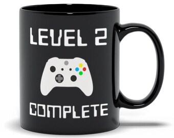2 Jahre Jubiläumsgeschenk für Ihn, 2. Jahrestagsgeschenk für Mann, Level 2 komplette Tasse, Gamer Ehemann Kaffeetasse, 2.