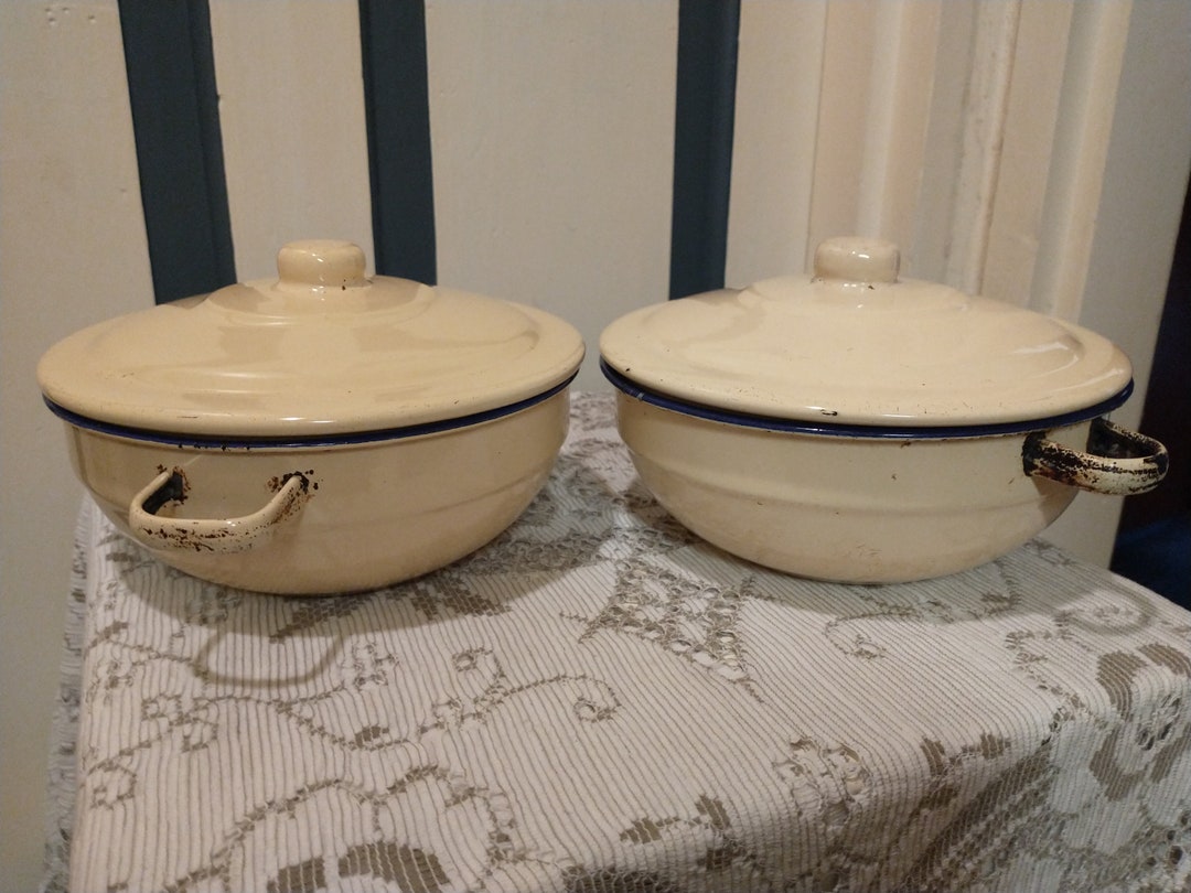 2 X Vintage Cream & Blue Enamel Dishes With Lids Etsy