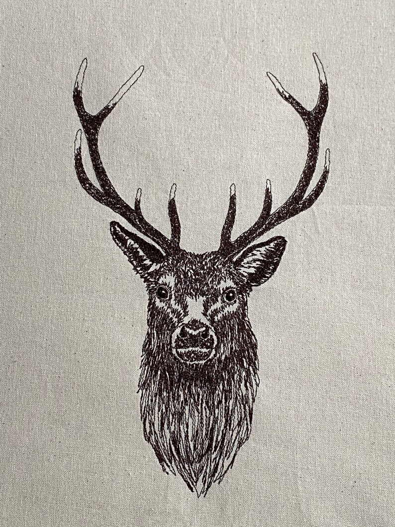 Red Deer Stag Machine Embroidery File, Sketched Style. 4 sizes, 7 file formats. 画像 2