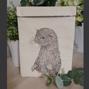 Otter Machine Embroidery File, Sketched Style, Monotone. 5 sizes, 7 file formats. British Wildlife image 6