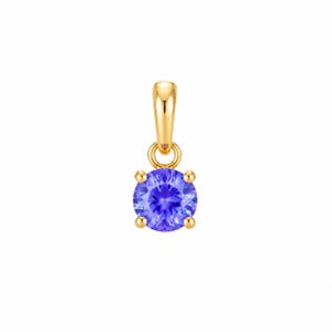 Peut inclure: Un pendentif composé d'une pierre précieuse violette à facettes de forme ronde, montée sur un sertissage en or jaune à quatre griffes. Le pendentif est doté d'un petit anneau circulaire relié à une bélière en or jaune poli.