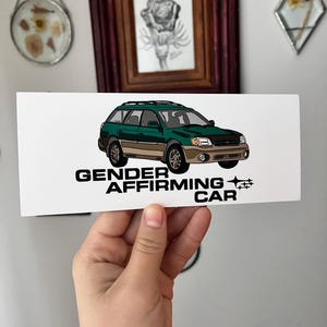 ジェンダー・アファーミング・カーマグネット スバル アウトバック バンパーステッカー サフィック レズビアン クィア