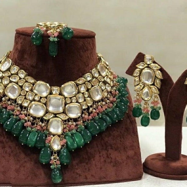 Sabyasachi designer kundan set, green kundan bridal set, kundan bridal necklace set, customizable kundan bridal sets, Royal kundan sets