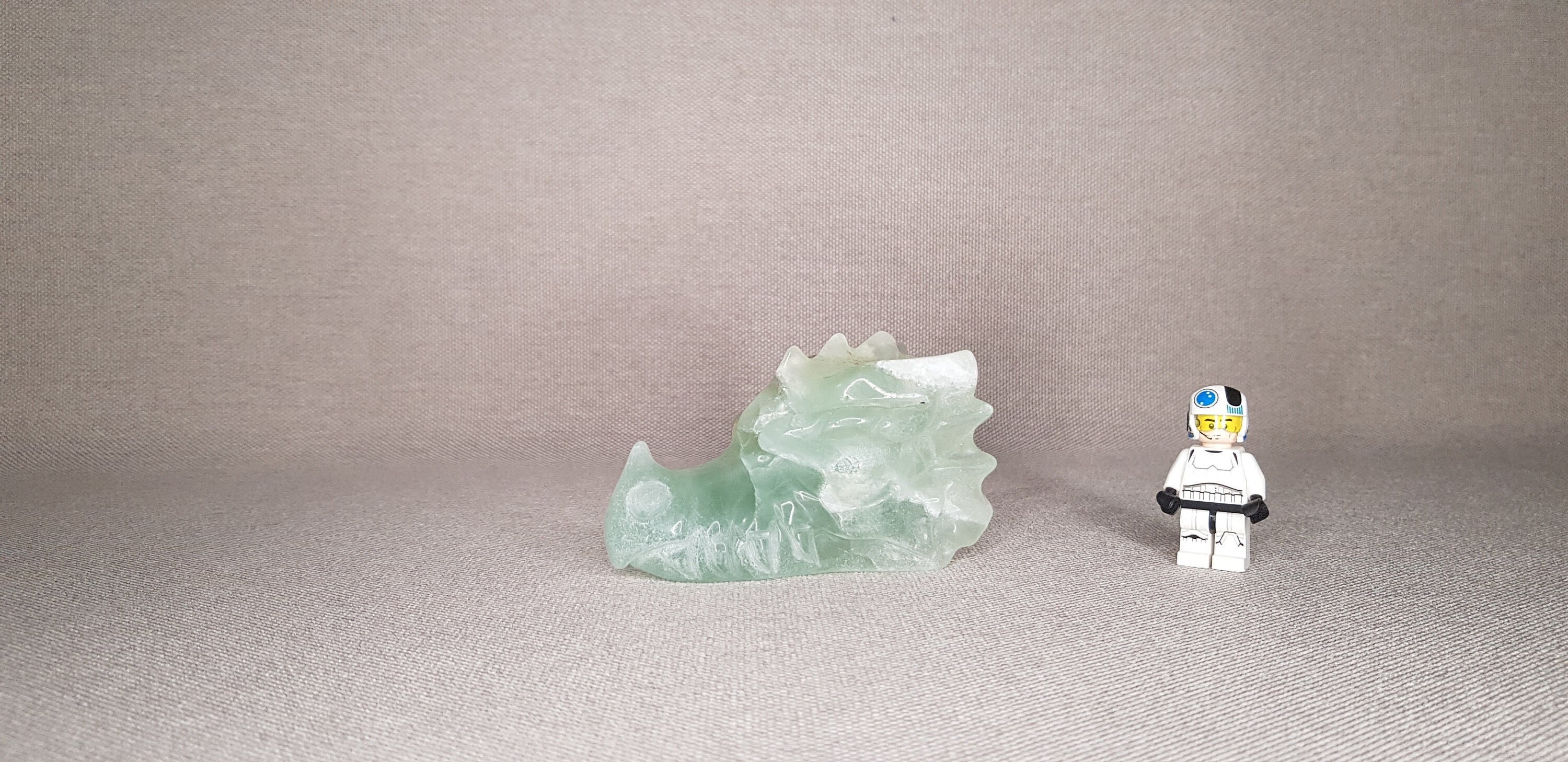 Dragon de Cristal Fluorite Verte 310 Grammes, Pierre Naturelle Scultpée, Dragon Vert, Méditation, Cr