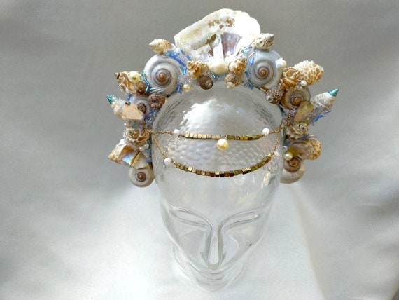 Mermaid Crown Melusine: Handmade Shell Crown With Pearl  display picture 3