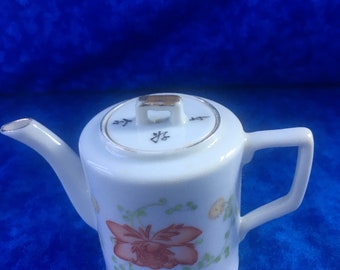 Vintage Chinese Teapot