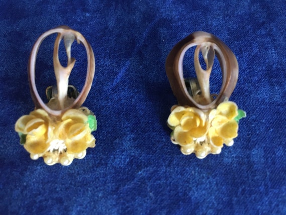 Vintage Earrings (Clip) - image 1