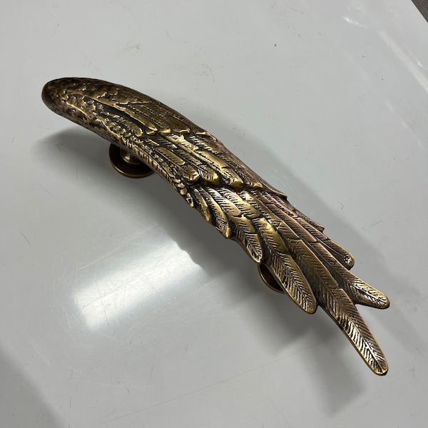 laiton grand 13" pouces magnifique Grand 33 cm lourd Cast Angel Wings Brass Door Handle Bronze Patina Old Style Door Pull Entry KAU