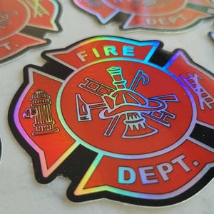 Sticker holographique croix de Malte pompiers