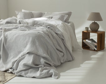 Linen Bedding Set in Light Gray Color. Linen Duvet Cover and 2 linen pillowcases. Queen, King, Full sets. Custom sizes.