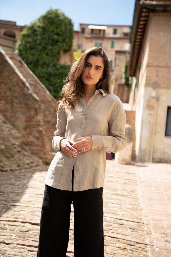 Camisa capuchino de lino Mary para mujer. Camisa clásica de lino