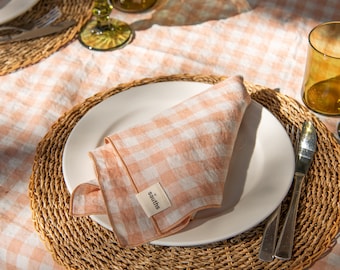 Linen Napkins in Gingham. Reusable napkins. Table decorations.