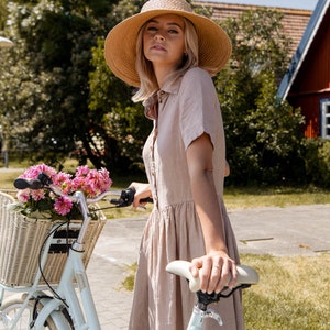 Linen dress for summer in Almond colour. image 9