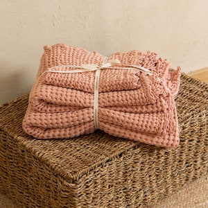 Serviette en coton gaufré rose, serviettes de bain, serviette de bain super douce, grand drap de bain, cadeau de pendaison de crémaillère image 2