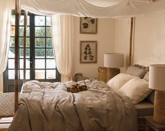 Natural linen Bedding set in Cappuccino,  Linen Duvet Cover and 2 linen pillowcases. Linen comforter set