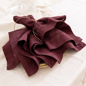 Linen Napkin in Burgundy color. 100% Natural Linen Napkin. Handmade. Zero waste gift. Stonewashed.