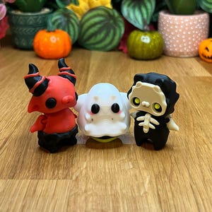ハロウィーン ミニ セット - コレクション用ディスプレイ ピース、ストレス解消、パーソナライズされたギフト、関節式フレキシ - グリーンのレイヤー 画像 2