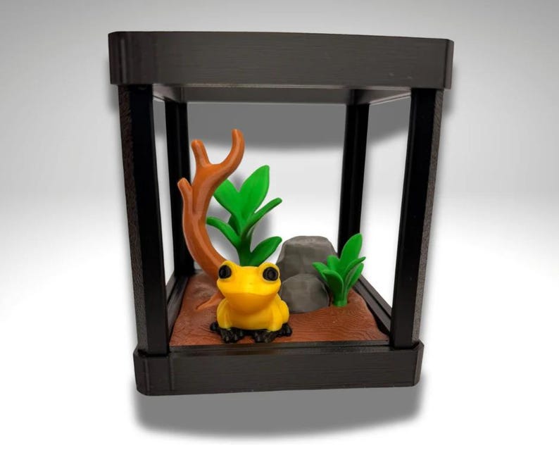 Winziges goldenes Giftfrosch-Terrarium - 3D gedruckter Frosch und Terrarium - Raumdekor Bild 1