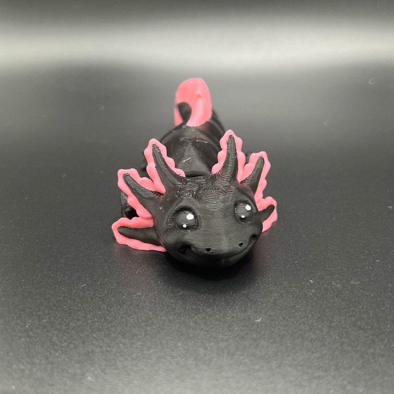 Cute Mini Fidget Axolotl - Perfect for Play and Display Wild
