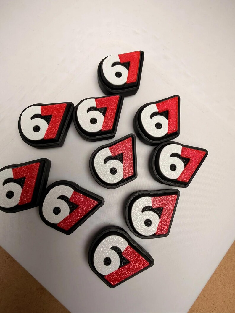 Chaveiro Fidget Clicker com 67 Memes - Alívio do Estresse, Ansiedade e TDAH - Ideal para Presente de Natal imagem 3