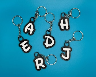 Aangepaste zwart-witte naam sleutelhanger - Disney Style Gift