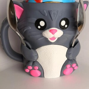 Cuddles the Cat Ice Cream Holder - 3D Printed Cute Ice Pint Holder image 2