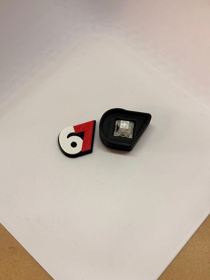 Chaveiro Fidget Clicker com 67 Memes - Alívio do Estresse, Ansiedade e TDAH - Ideal para Presente de Natal imagem 5