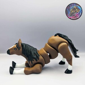 Custom Articulated 3DPrinted Horse - Collectible Display Piece, Stress Relief, Personalized Gift - Various Colors - Kekreations image 4