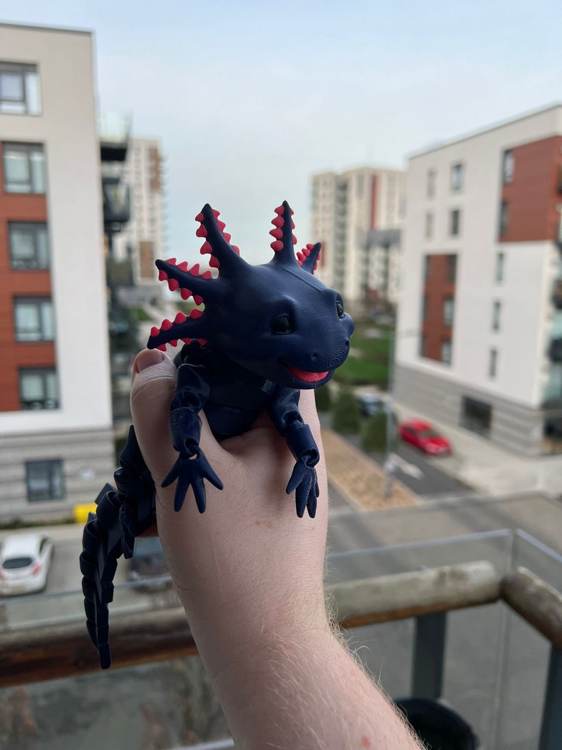 Articulated Smiling Axolotl | Sensory Stress Fidget | As Seen On TikTok | Flexible Multi Coloured Axolotl Cute Gift | 3DPrinted Melanoid