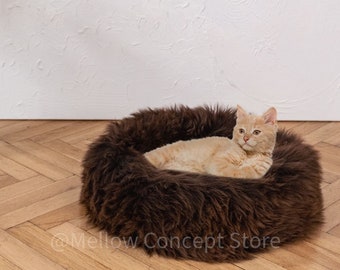 Brown Round Luxurious Natural Sheepskin Pet bed! Sheepskin dog bed, cat bed, minimalistic! Cat house, pet furniture! Choose your size