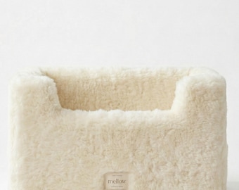Natural Wool Dog Carrier - White
