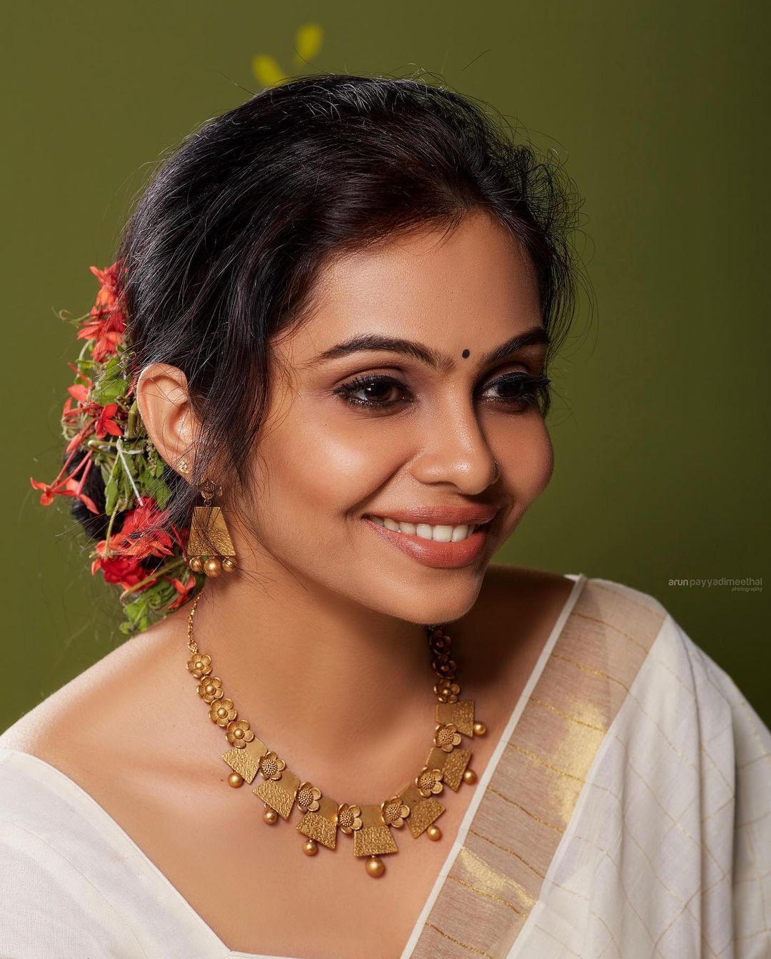 Malayalam traditional shop saree