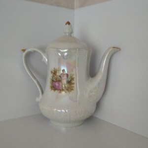 Coffee pot Kettle Teapot Vintage porcelain Utensils for hot drinks
