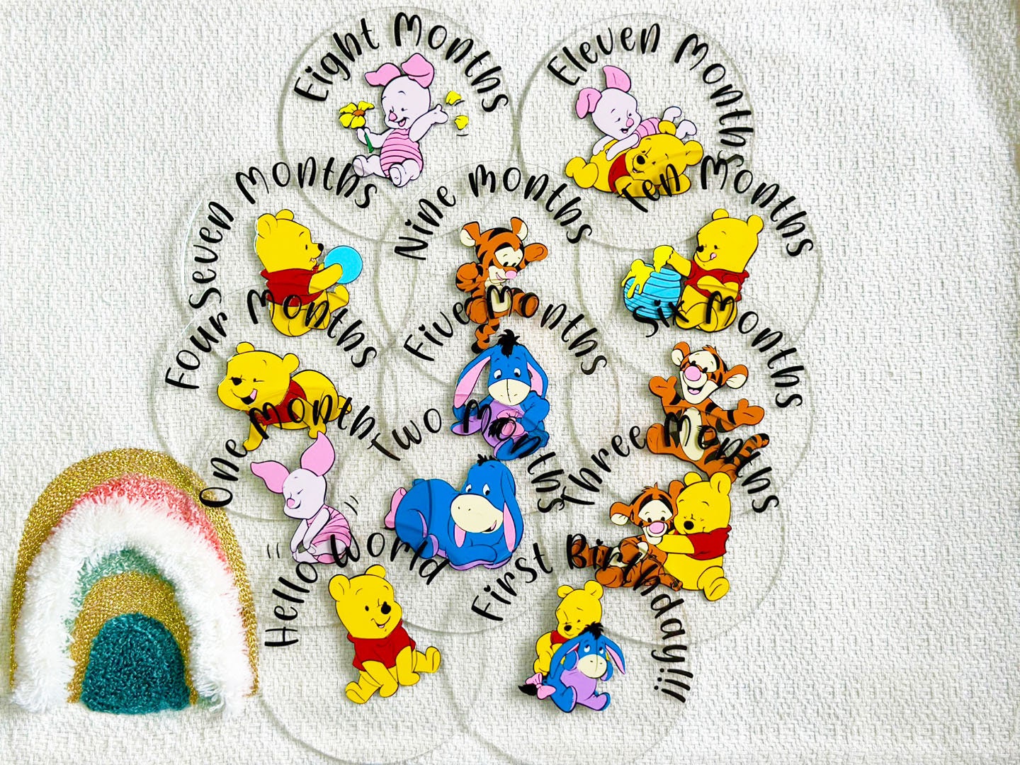 Winnie the pooh Acrylic Baby Milestone Discs Baby Shower Gift Baby Monthly Photo props Set of 13
