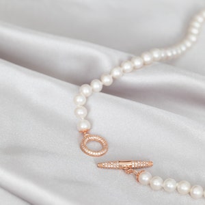 Rose Gold Toggle Clasp Necklace, Pearl Necklace, Toggle Clasp Choker, Pearl Necklace