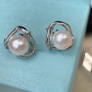 Small Pearl Stud Earrings, Real Pearl Earrings, Freshwater Pearl Studs, Silver Pearl Earrings, Girlfriend Gift, Birthday Gift