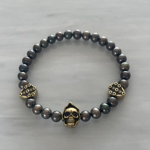 Skull  Pearl Bracelet, Double sided Death Bracelet, Men’s Black Pearl Bracelet, Handmade Pearl Jewelry, Men’s Jewelry, Gift for Boyfriend