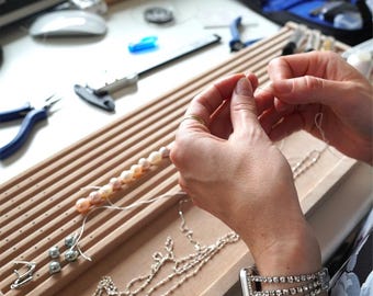 Service d'enfilage de perles, Service d'enfilage de perles, Noué à la main, Service de réparation de bijoux, Service de restauration