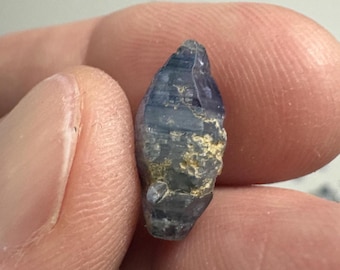 Natural Blue Sapphire Crystal 5.94 ct