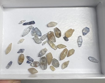 Natural Sapphire Crystal lot 25.34 ct