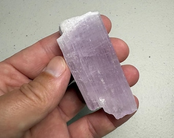 Natural raw Kunzite crystal 64.5 grams