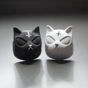 Lucipurr Cat Keycap: Handmade Resin Cherry MX Artisan