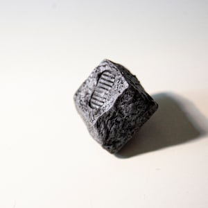 Artisan Moon Landing Keycap  Cherry MX Kalih & Gateron image 2