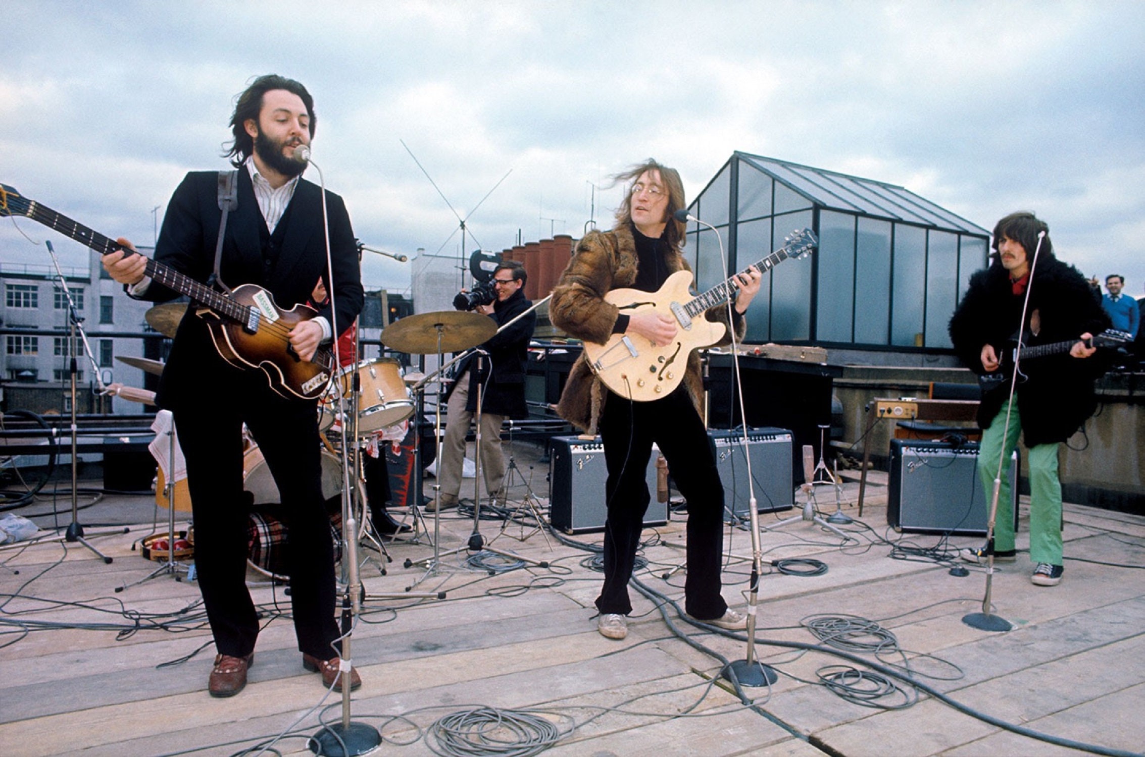 ミュージシャン THE BEATLES ROOFTOP CONCERT ACRYLIC CUBE s-l400.jpg
