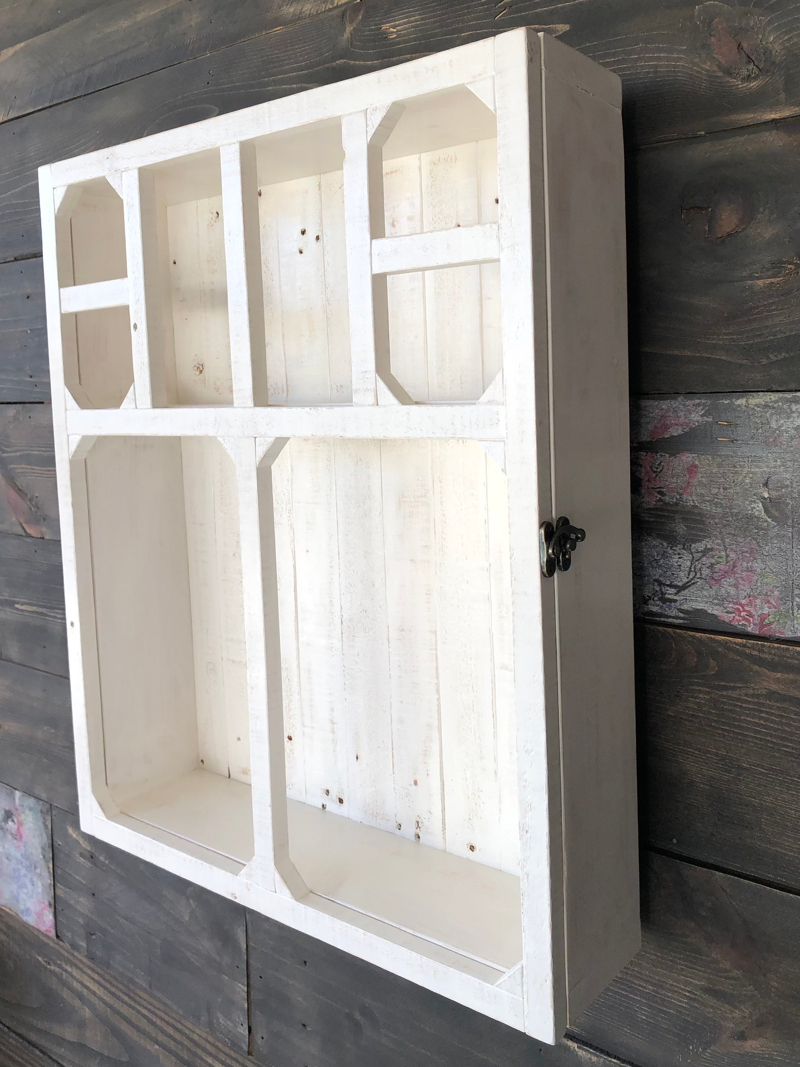 Shabby Chic Wall W/door, Farmhouse White Display