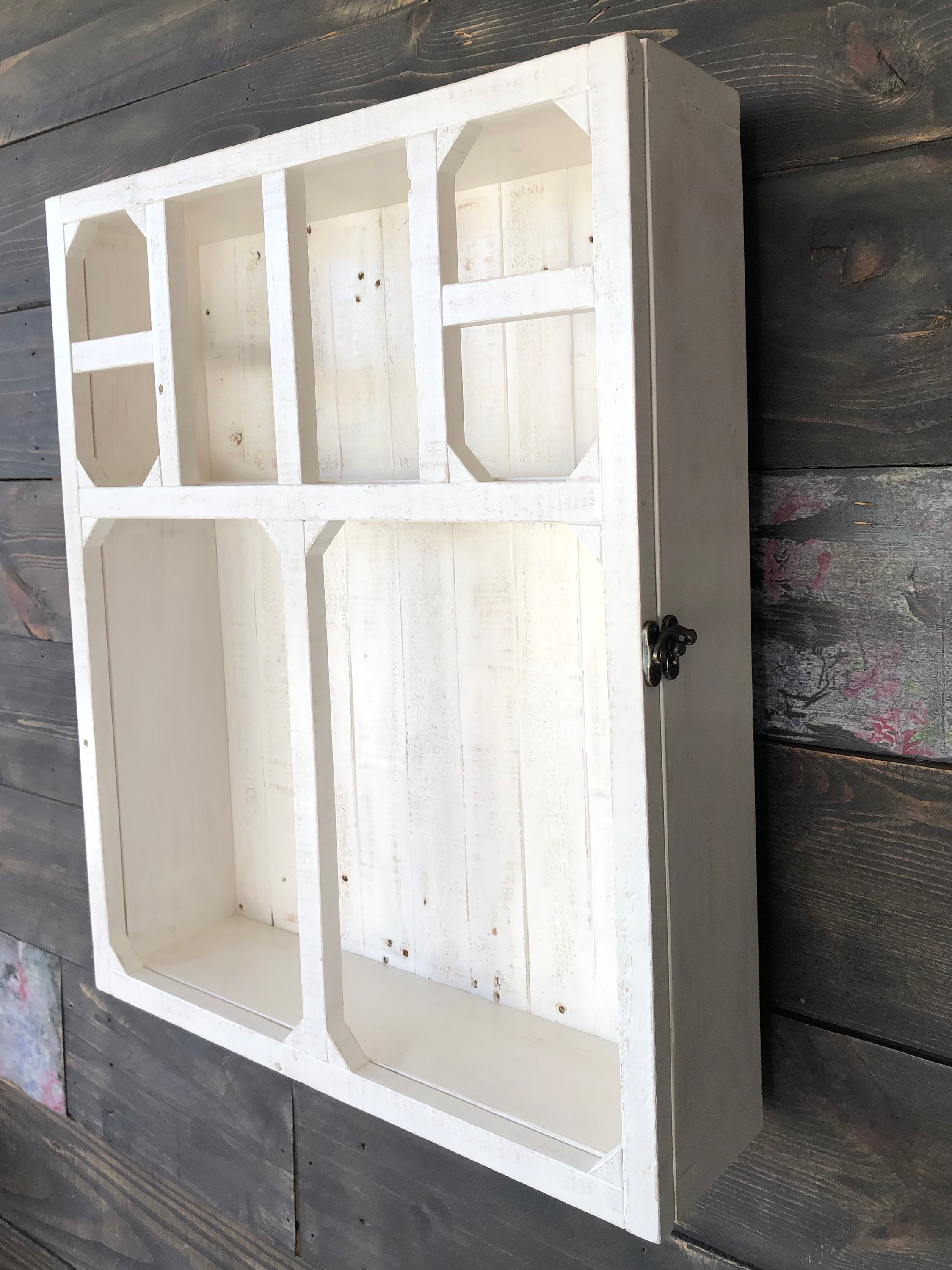 Shabby Chic Wall W/door, Farmhouse White Display